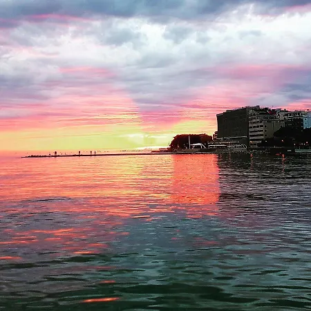 Hungaria 아파트호텔 그라도